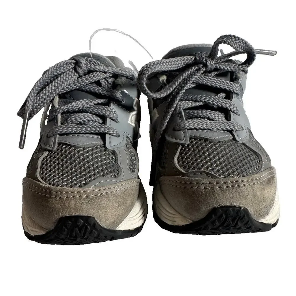 New Balance 2002R Gray Sneakers Shoes US 5 Suede Mesh Running Lifestyle
